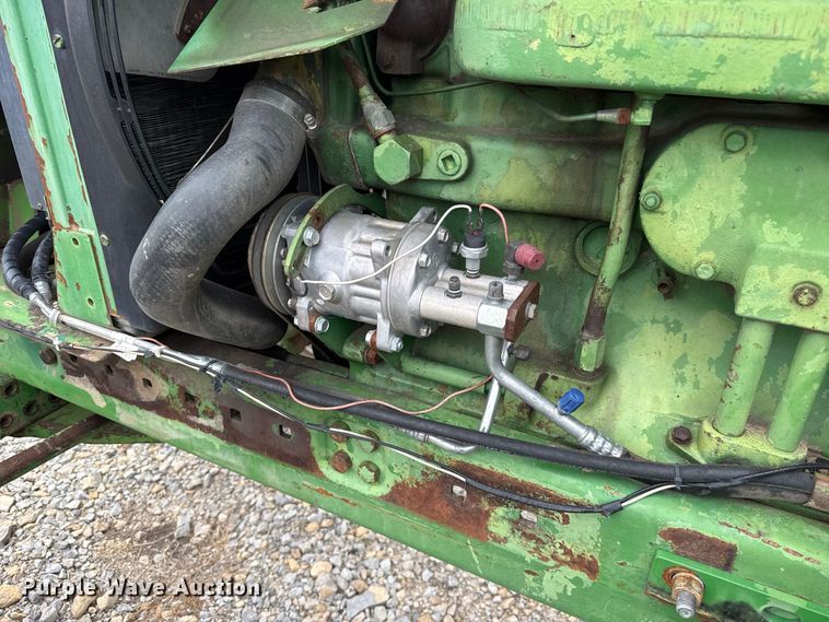 image for item FC4442 1974 John Deere 4430H tractor