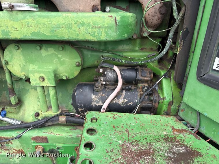 image for item FC4442 1974 John Deere 4430H tractor