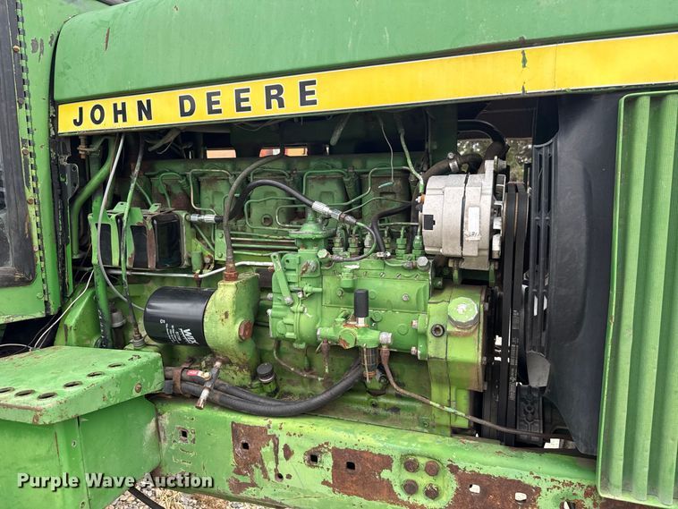 image for item FC4442 1974 John Deere 4430H tractor