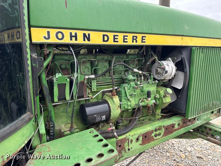 image for item FC4442 1974 John Deere 4430H tractor