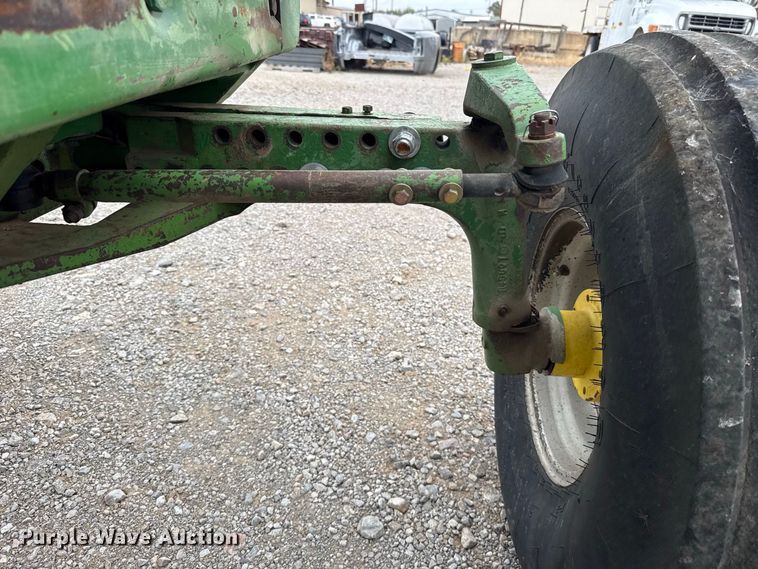 image for item FC4442 1974 John Deere 4430H tractor