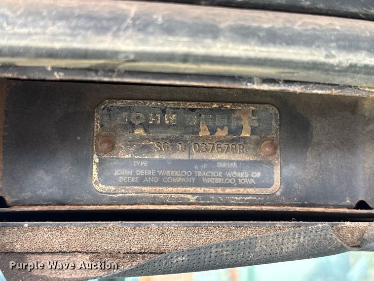 image for item FC4442 1974 John Deere 4430H tractor