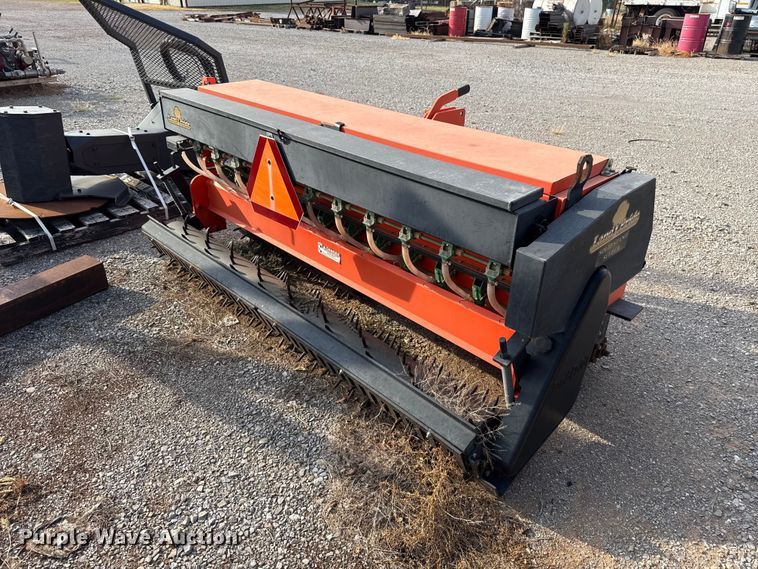 image for item FC4443 Land Pride seeder