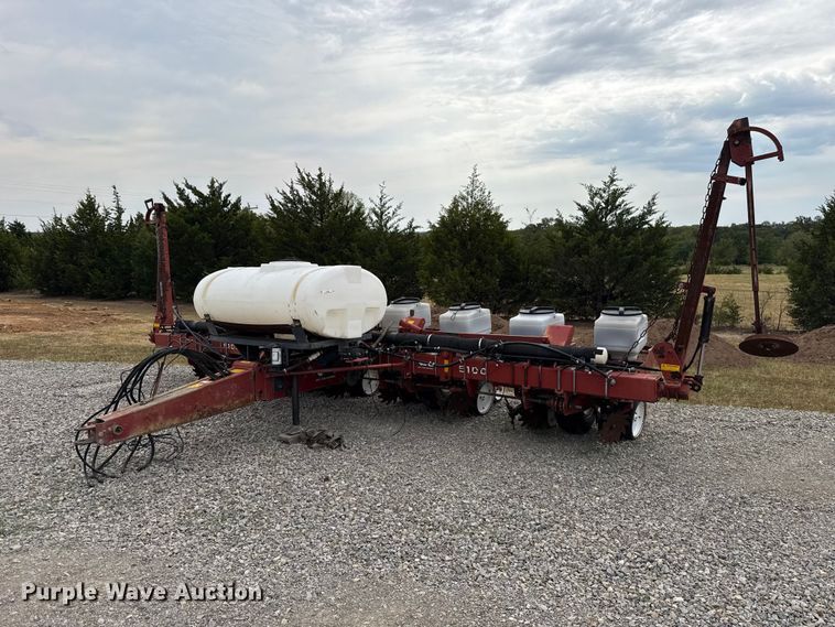 image for item FC4465 White Farm Equipment 5100 planter