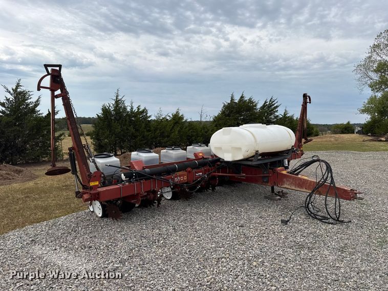 image for item FC4465 White Farm Equipment 5100 planter