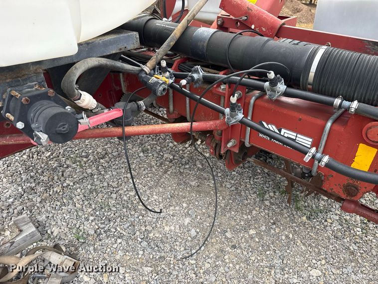 image for item FC4465 White Farm Equipment 5100 planter