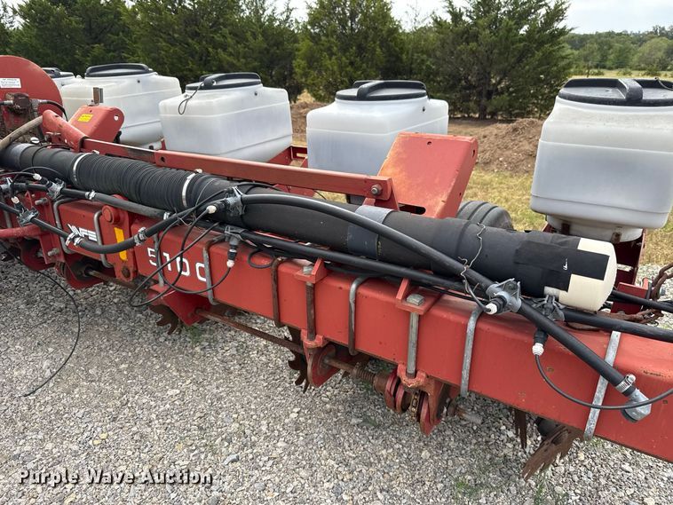 image for item FC4465 White Farm Equipment 5100 planter