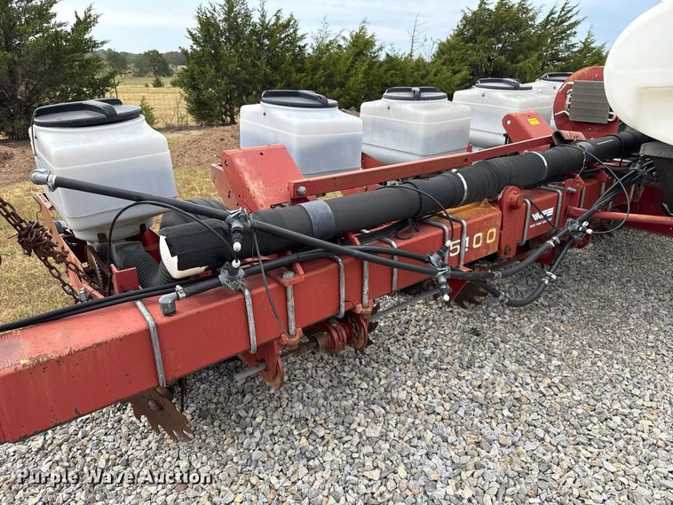 image for item FC4465 White Farm Equipment 5100 planter