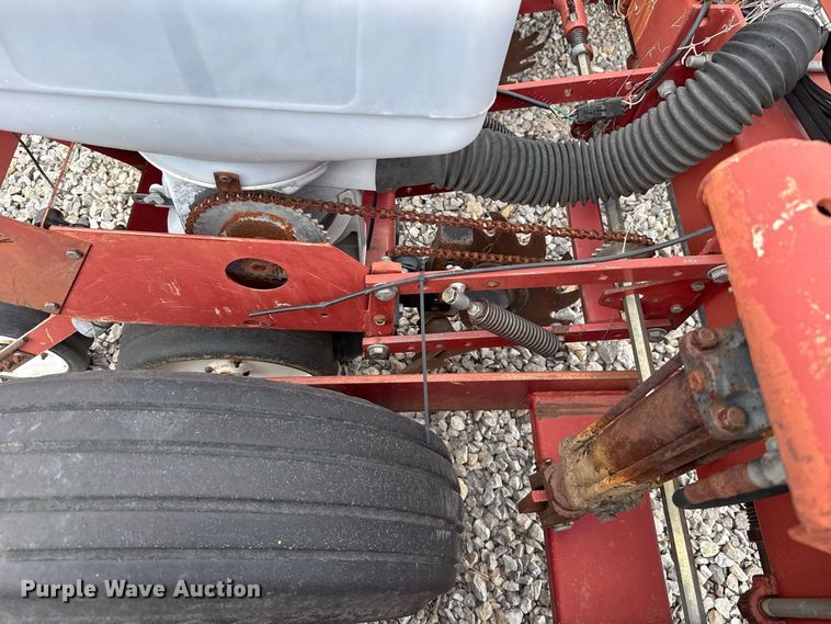 image for item FC4465 White Farm Equipment 5100 planter
