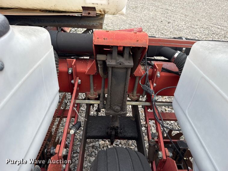 image for item FC4465 White Farm Equipment 5100 planter