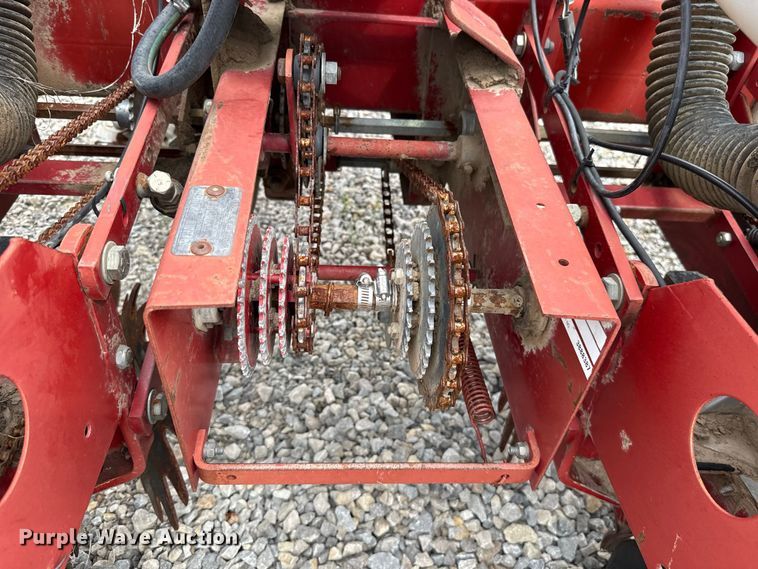 image for item FC4465 White Farm Equipment 5100 planter
