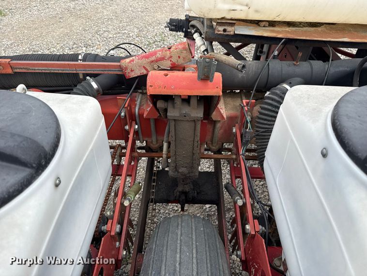 image for item FC4465 White Farm Equipment 5100 planter