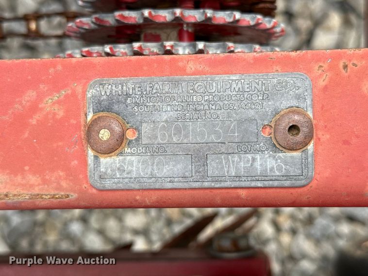 image for item FC4465 White Farm Equipment 5100 planter