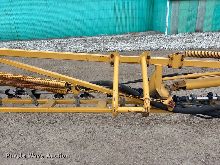 image for item FG0725 2016 RoGator RG1100B sprayer