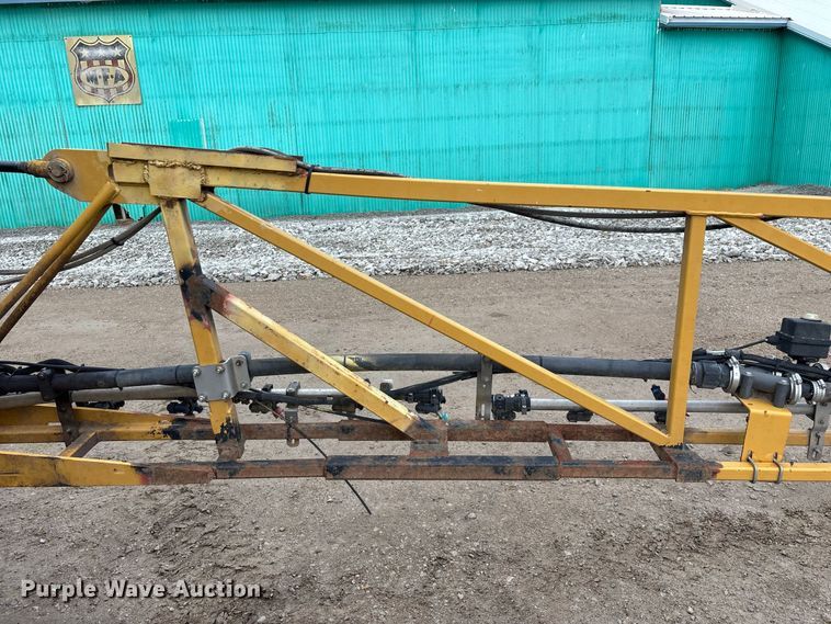 image for item FG0725 2016 RoGator RG1100B sprayer