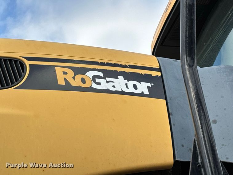 image for item FG0725 2016 RoGator RG1100B sprayer