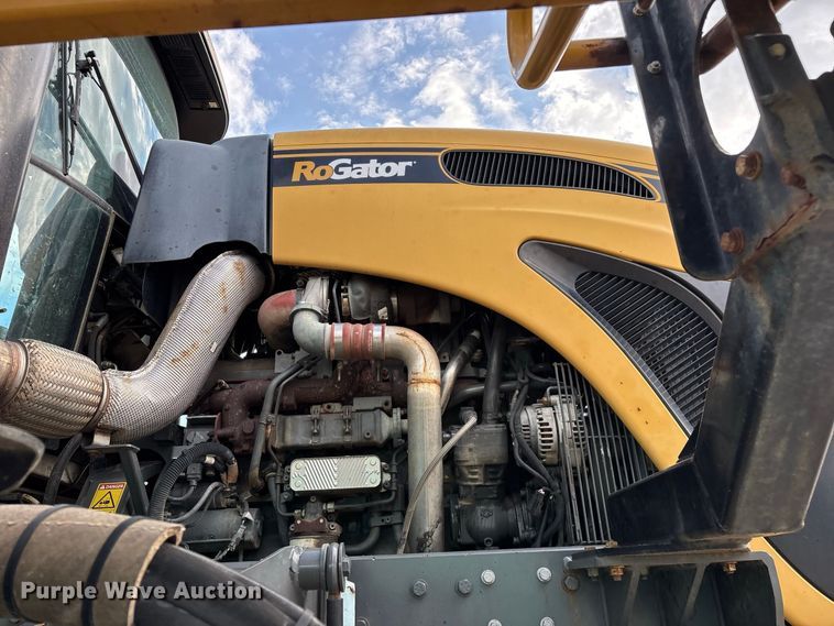 image for item FG0725 2016 RoGator RG1100B sprayer