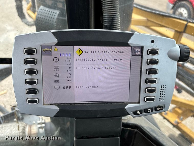 image for item FG0725 2016 RoGator RG1100B sprayer