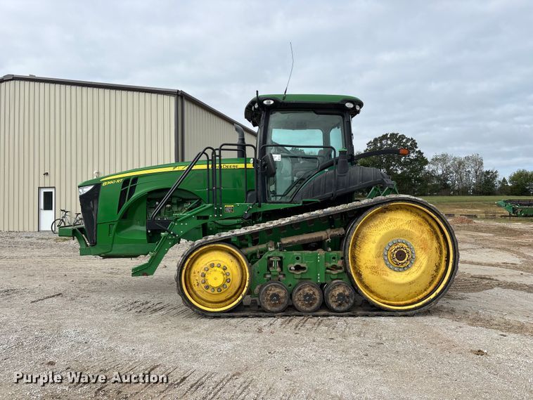 image for item FG0757 2012 John Deere 8360 RT tractor