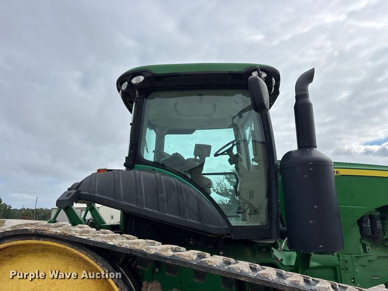 image for item FG0757 2012 John Deere 8360 RT tractor