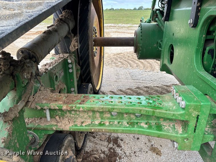 image for item FG0757 2012 John Deere 8360 RT tractor
