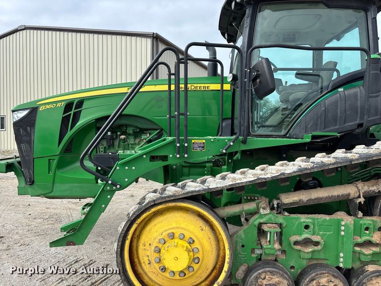image for item FG0757 2012 John Deere 8360 RT tractor