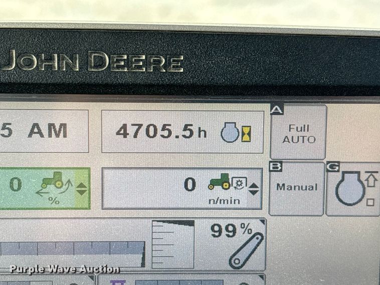 image for item FG0757 2012 John Deere 8360 RT tractor
