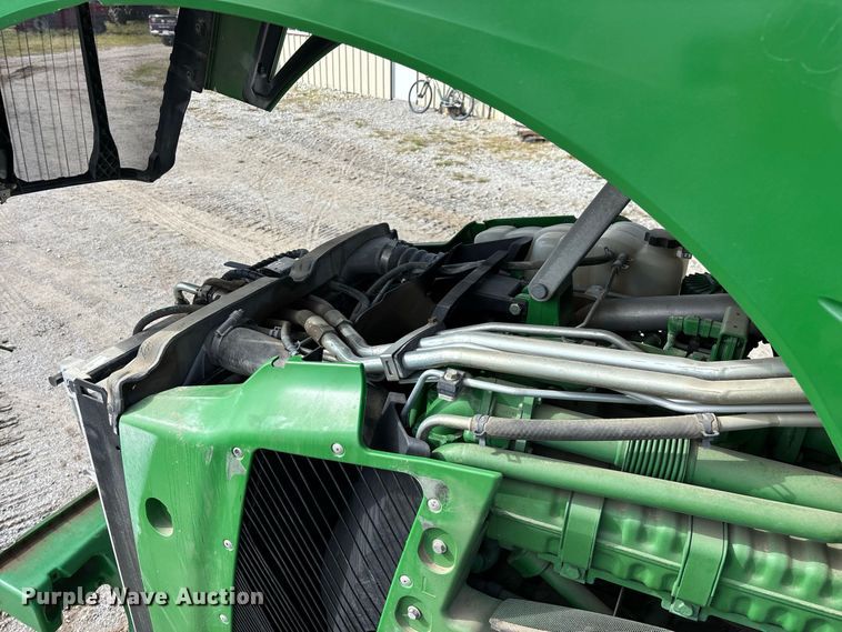image for item FG0757 2012 John Deere 8360 RT tractor