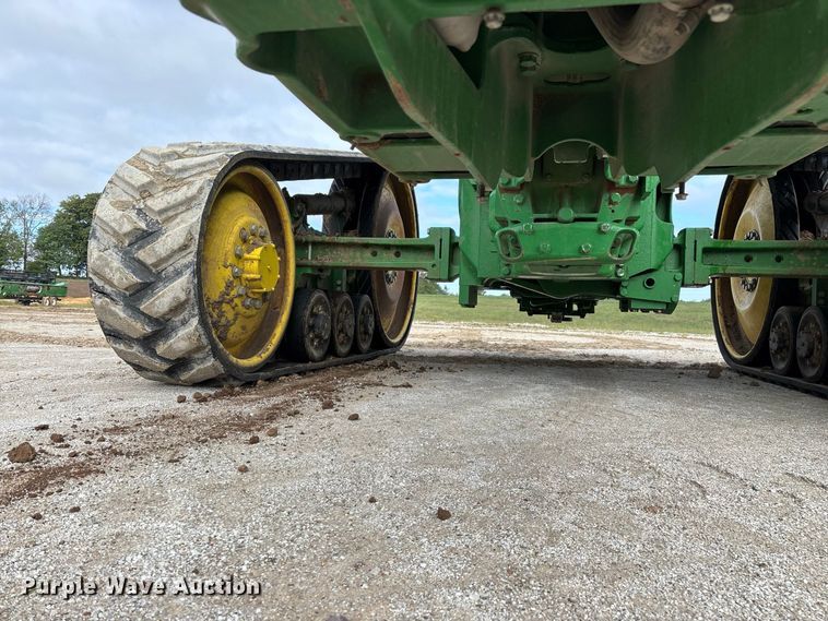image for item FG0757 2012 John Deere 8360 RT tractor