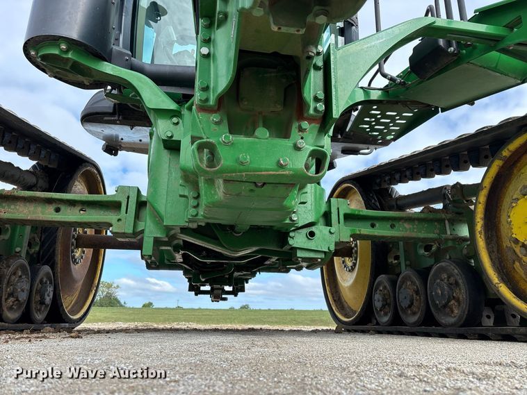 image for item FG0757 2012 John Deere 8360 RT tractor