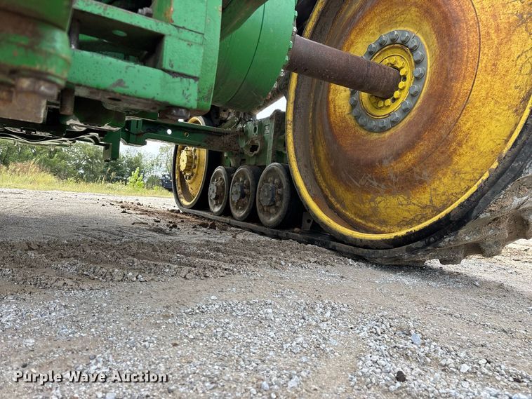 image for item FG0757 2012 John Deere 8360 RT tractor
