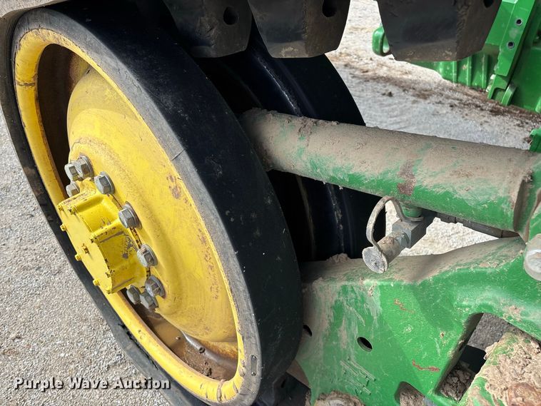 image for item FG0757 2012 John Deere 8360 RT tractor