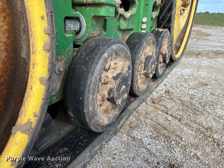 image for item FG0757 2012 John Deere 8360 RT tractor