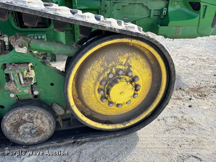image for item FG0757 2012 John Deere 8360 RT tractor