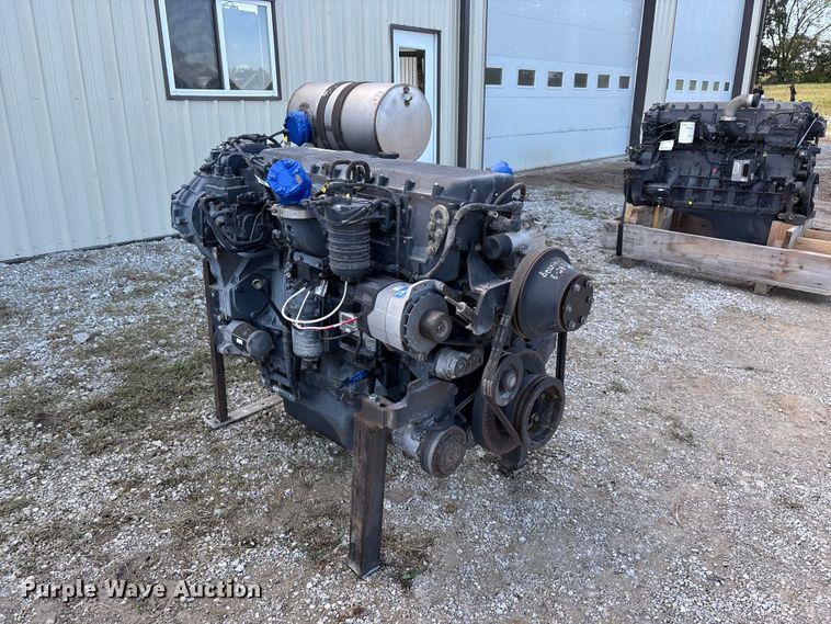 image for item FG0760 2015 Case IH  FPT Cursor 13 engine