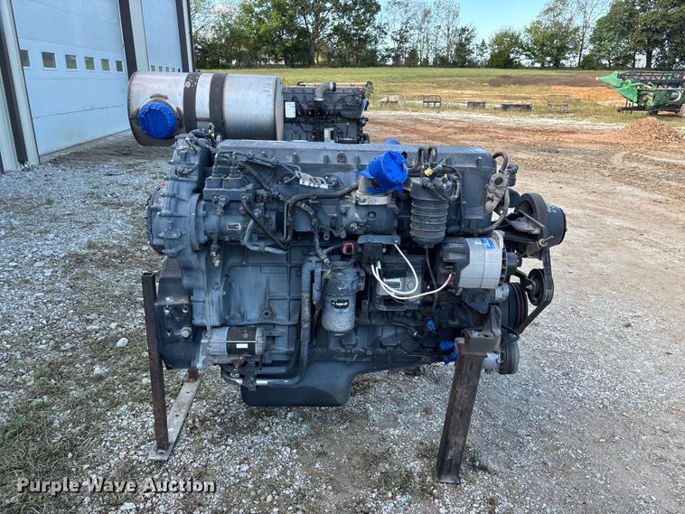 image for item FG0760 2015 Case IH  FPT Cursor 13 engine