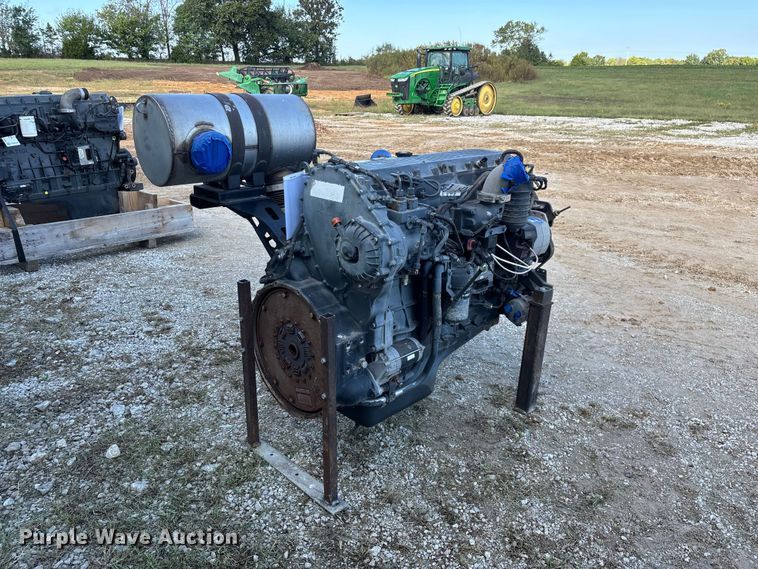 image for item FG0760 2015 Case IH  FPT Cursor 13 engine