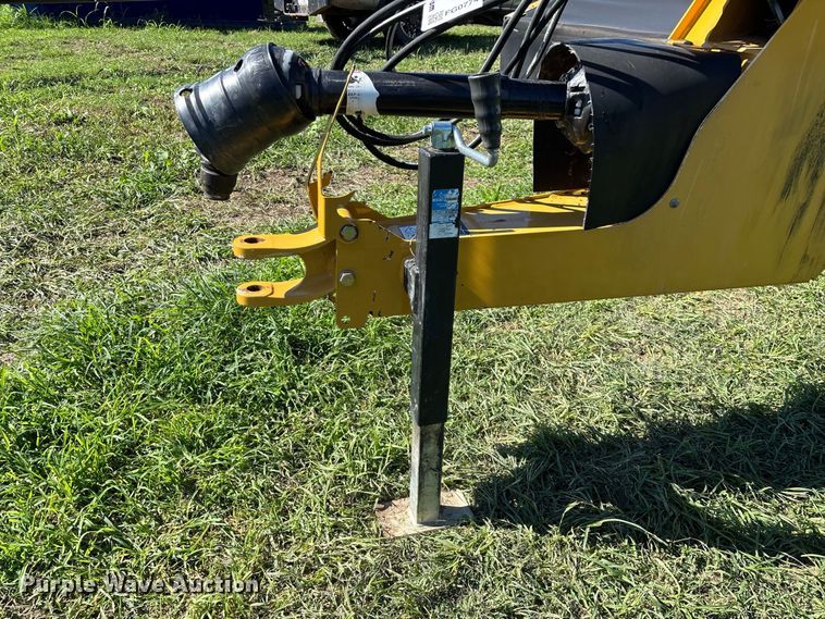 image for item FG0774 2019 Vermeer TM710 disc mower