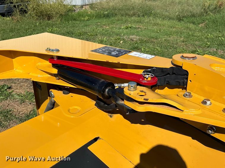 image for item FG0774 2019 Vermeer TM710 disc mower