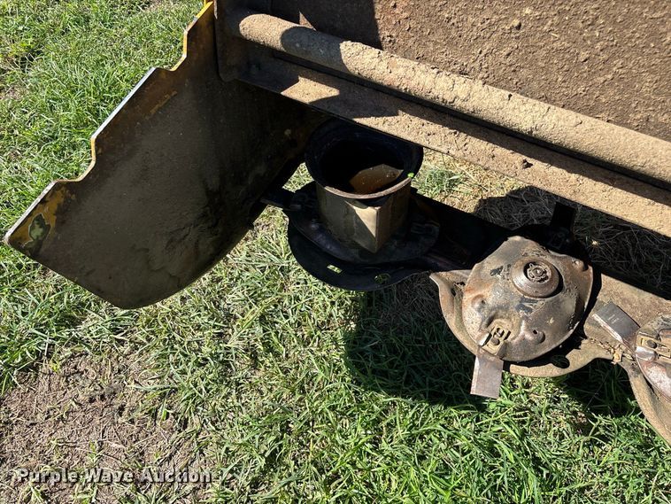 image for item FG0774 2019 Vermeer TM710 disc mower