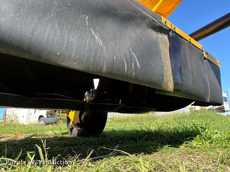 image for item FG0774 2019 Vermeer TM710 disc mower