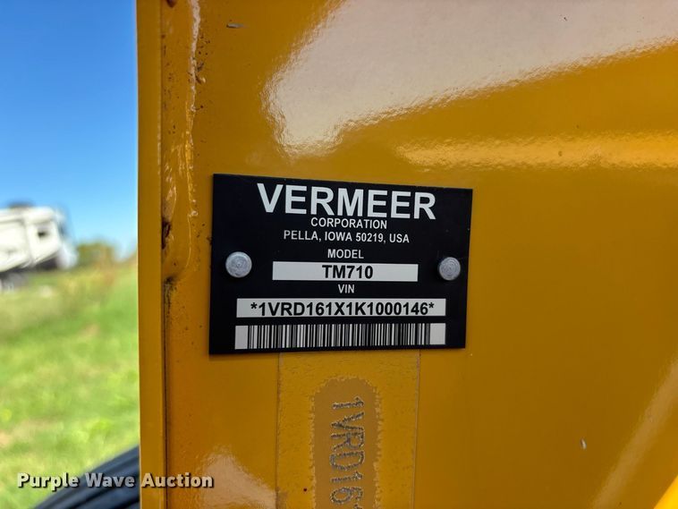 image for item FG0774 2019 Vermeer TM710 disc mower