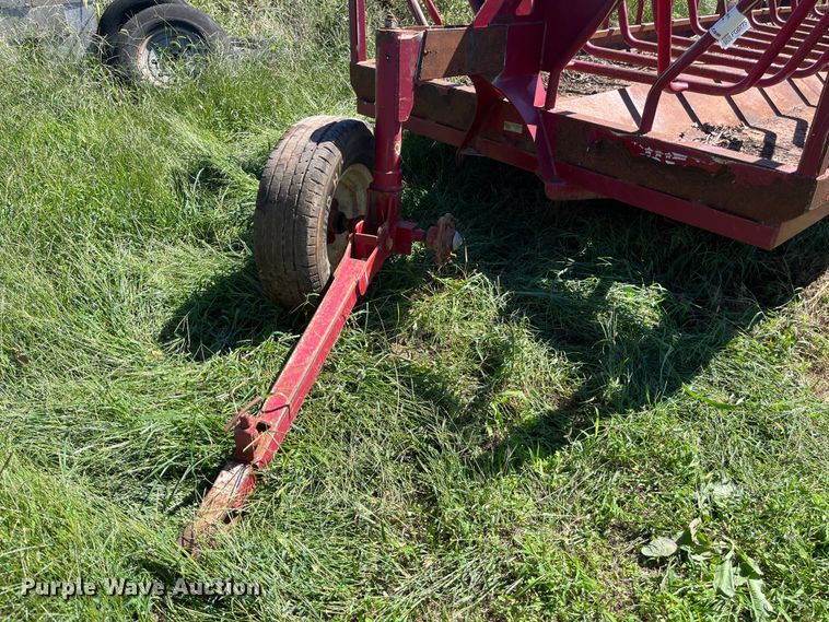 Patriot hay bale feeder wagon in Oronogo, MO | Item FG0775 for sale ...