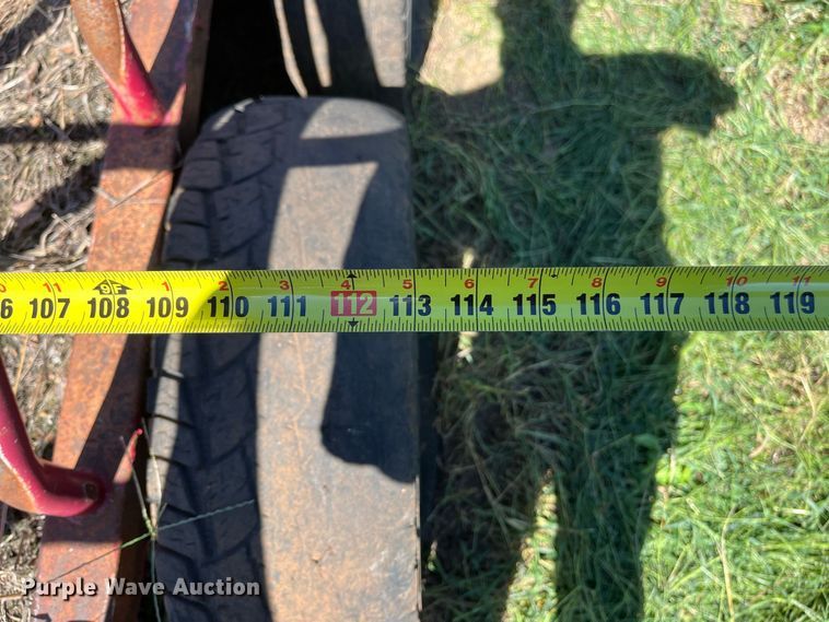 image for item FG0775 Patriot hay bale feeder wagon