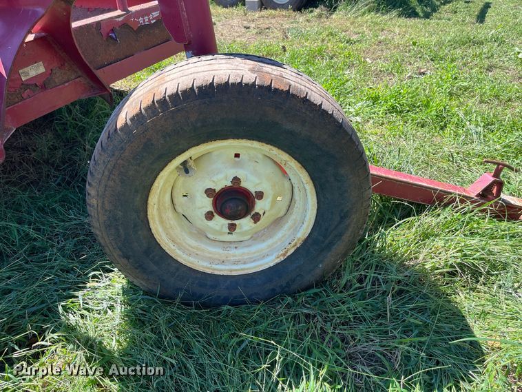 image for item FG0775 Patriot hay bale feeder wagon