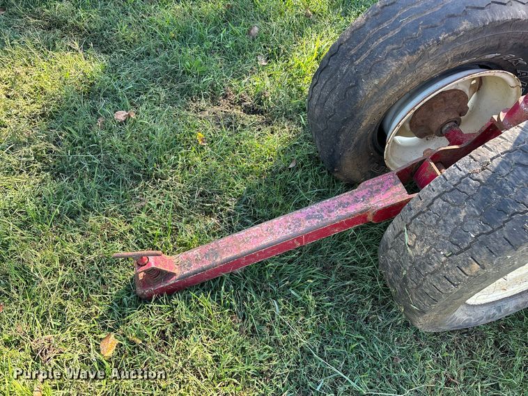 image for item FG0777 Patriot hay bale feeder wagon