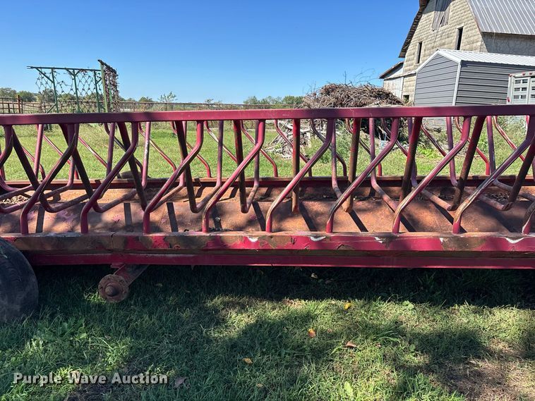 image for item FG0777 Patriot hay bale feeder wagon