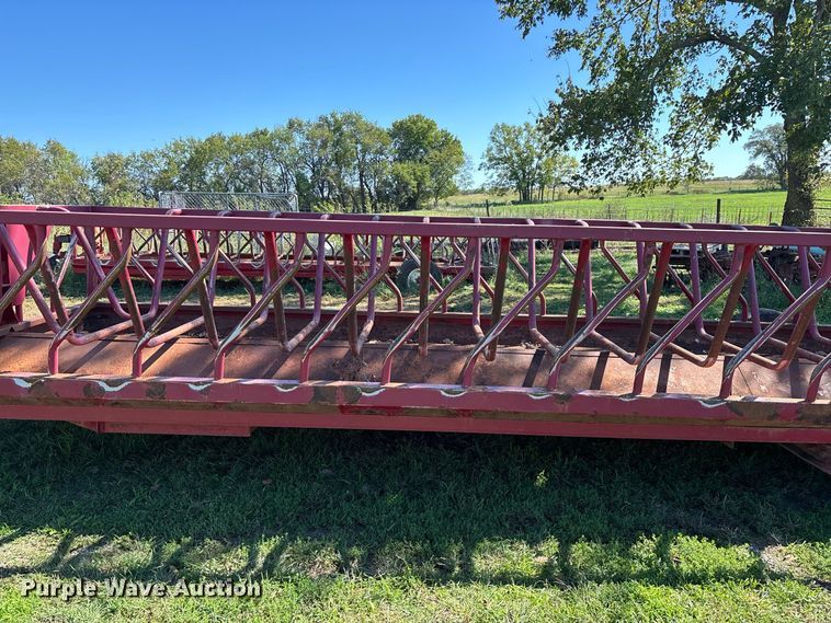 image for item FG0777 Patriot hay bale feeder wagon