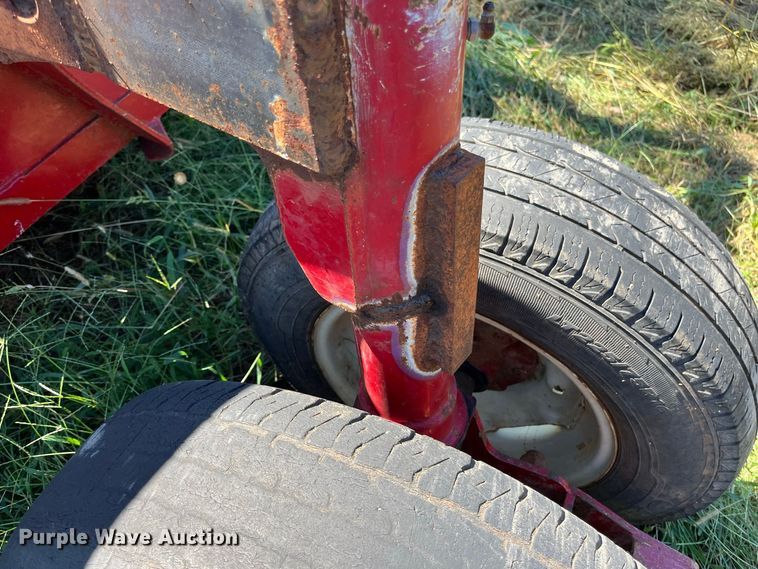 image for item FG0778 Patriot hay bale feeder wagon