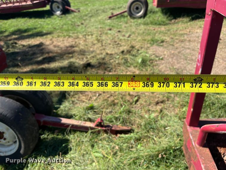 image for item FG0778 Patriot hay bale feeder wagon